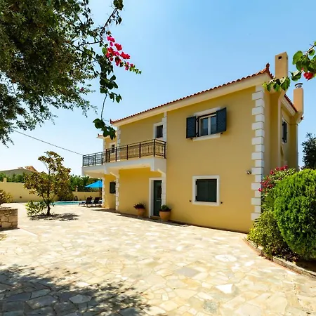 Вилла Afrato Влахата